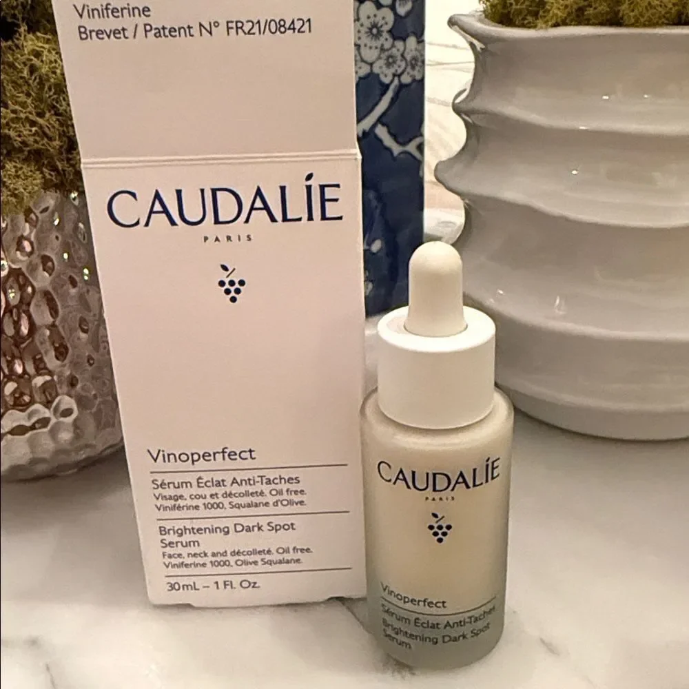 Caudalie Vinoperfect Dark Spot Serum 30ml